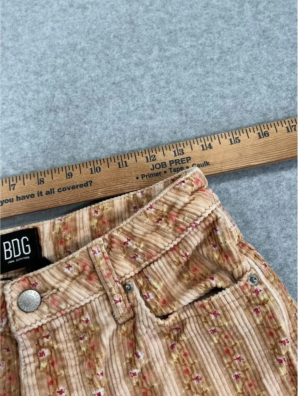 BDG Urban Outfitters Floral Corduroy Mom Jeans Women’s Size 27 Boho‎